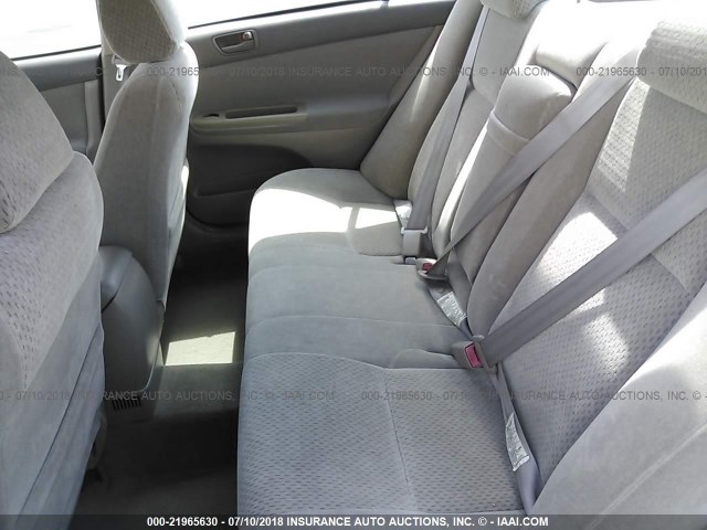 4T1BE32K22U584015 - 2002 TOYOTA CAMRY LE/XLE/SE 金色 照片 8