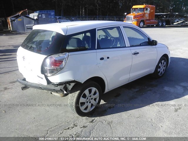 2T1KR32E16C575067 - 2006 TOYOTA COROLLA MATRIX XR WHITE photo 4