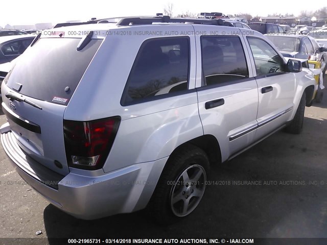 1J4HR48N85C731906 - 2005 JEEP GRAND CHEROKEE LAREDO/COLUMBIA/FREEDOM 银色 照片 4
