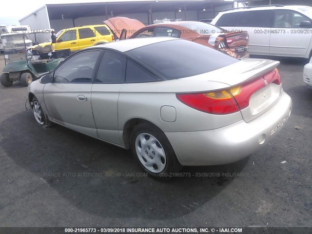 1G8ZY12792Z119013 - 2002 SATURN SC2 GOLD photo 3