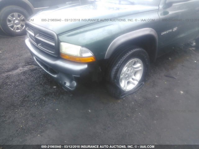 1B7FL16X42S612964 - 2002 DODGE DAKOTA SXT GREEN photo 6