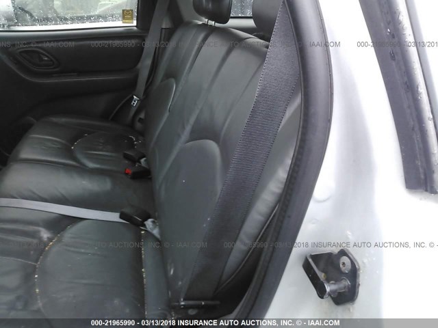 4F2CZ96104KM20844 - 2004 MAZDA TRIBUTE ES SILVER photo 8