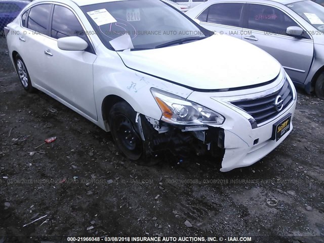 1N4AL3AP5FN897567 - 2015 NISSAN ALTIMA 2.5/S/SV/SL WHITE photo 6