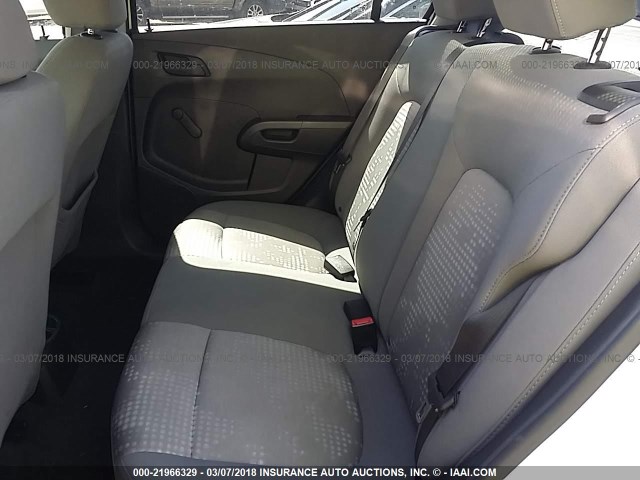 1G1JA5SH4F4178599 - 2015 CHEVROLET SONIC LS 白色 照片 8