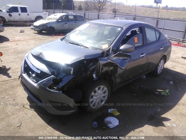 3N1CN7APXGL831444 - 2016 NISSAN VERSA S/S PLUS/SV/SL GRAY photo 2