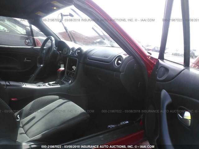 JM1NB353440408186 - 2004 MAZDA MX-5 MIATA LS RED photo 5