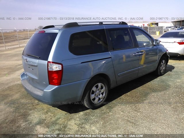 KNDMB233086245970 - 2008 KIA SEDONA EX/LX BLUE photo 4