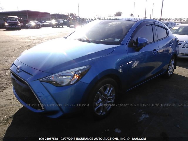 3MYDLBZV9GY124370 - 2016 TOYOTA SCION IA BLUE photo 2