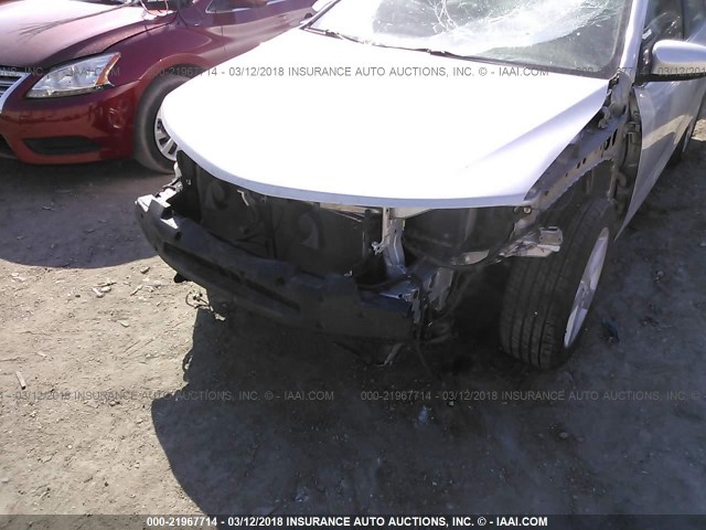 4T1BF1FK5CU060886 - 2012 TOYOTA CAMRY SE/LE/XLE SILVER photo 6