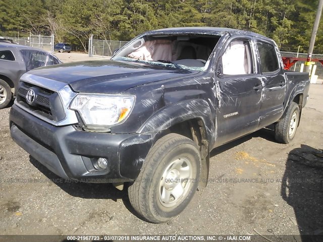 5TFJU4GNXFX077413 - 2015 TOYOTA TACOMA DOUBLE CAB PRERUNNER GRAY photo 2