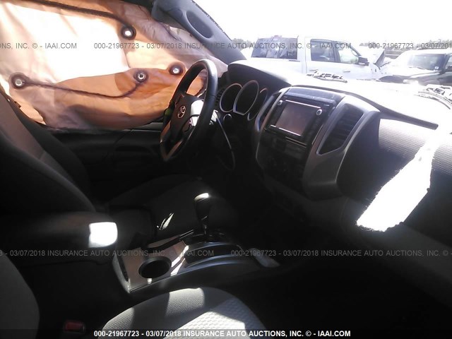 5TFJU4GNXFX077413 - 2015 TOYOTA TACOMA DOUBLE CAB PRERUNNER GRAY photo 5