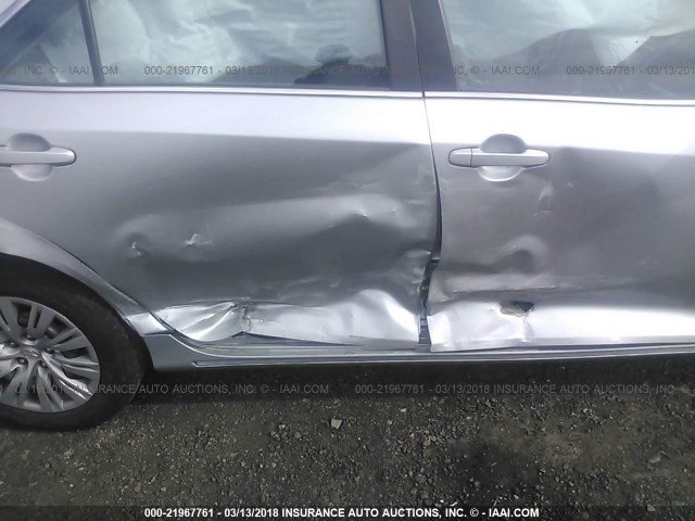 4T4BF1FK9ER441259 - 2014 TOYOTA CAMRY L/SE/LE/XLE 灰色 照片 6