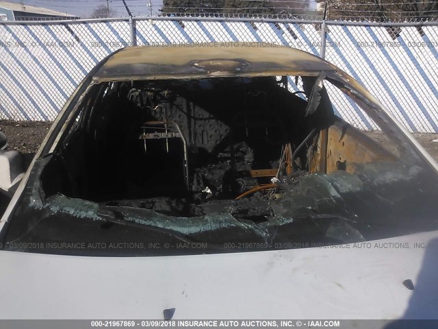 1G1ZC5E17BF300298 - 2011 CHEVROLET MALIBU 1LT 白色 照片 6