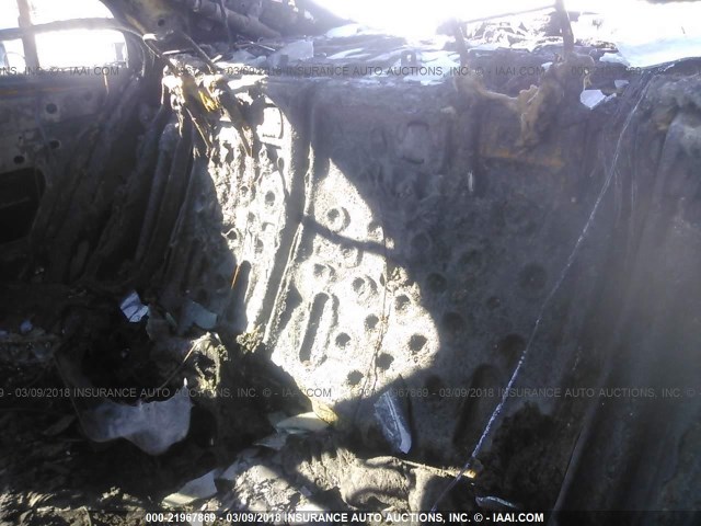 1G1ZC5E17BF300298 - 2011 CHEVROLET MALIBU 1LT 白色 照片 8