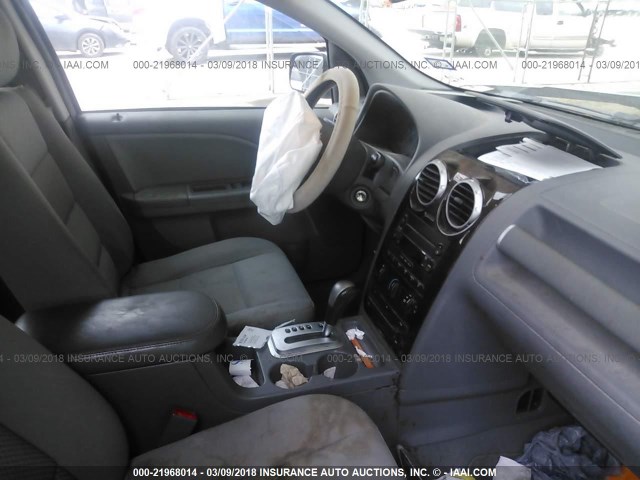 1FMZK02147GA00152 - 2007 FORD FREESTYLE SEL SILVER photo 5