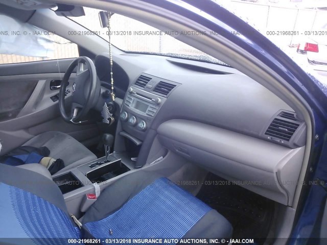 4T1BE46K17U140390 - 2007 TOYOTA CAMRY NEW GENERAT CE/LE/XLE/SE BLUE photo 5