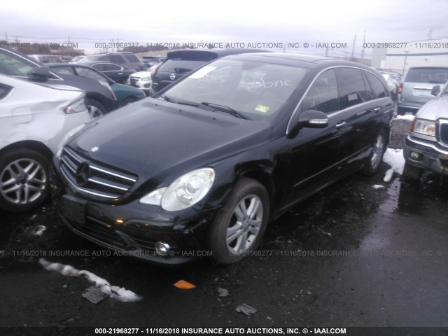 4JGCB65E89A094128 - 2009 MERCEDES-BENZ R 350 4MATIC BLACK photo 2