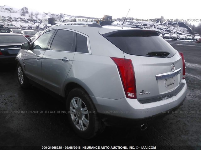 3GYFNDEY3AS547205 - 2010 CADILLAC SRX LUXURY COLLECTION SILVER photo 3