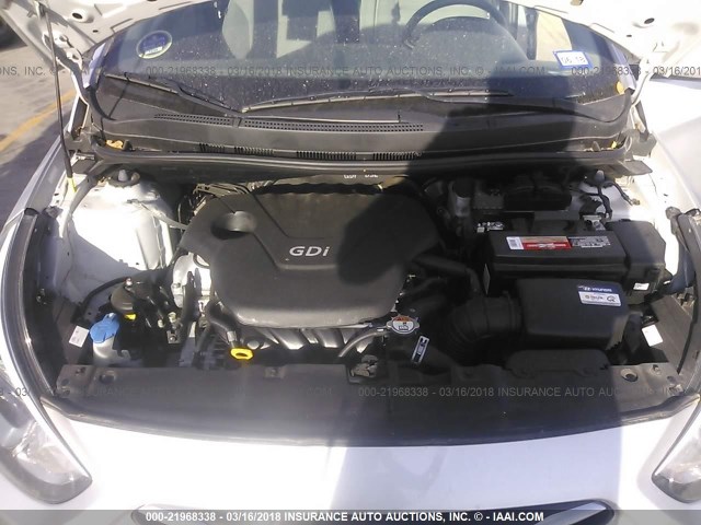 KMHCT4AE9GU061142 - 2016 HYUNDAI ACCENT SE SILVER photo 10