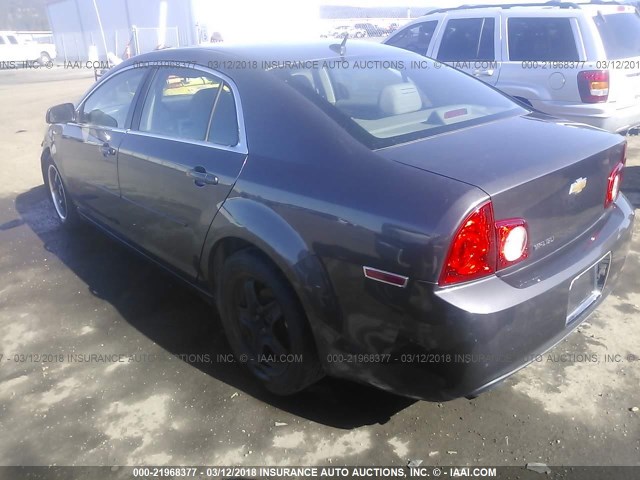 1G1ZB5EB0A4108937 - 2010 CHEVROLET MALIBU LS ნაცრისფერი ფოტო 3