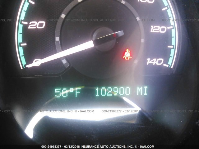 1G1ZB5EB0A4108937 - 2010 CHEVROLET MALIBU LS ნაცრისფერი ფოტო 7