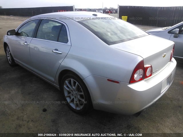 1G1ZK57719F243322 - 2009 CHEVROLET MALIBU LTZ 银色 照片 3