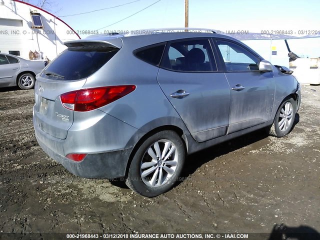 KM8JU3AC0AU082367 - 2010 HYUNDAI TUCSON GLS/LIMITED GRAY photo 4