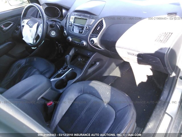 KM8JU3AC0AU082367 - 2010 HYUNDAI TUCSON GLS/LIMITED 灰色 照片 5