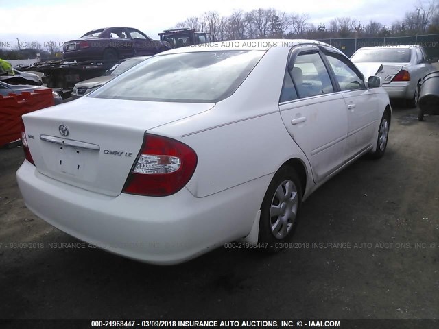 4T1BE32K43U152057 - 2003 TOYOTA CAMRY LE/XLE/SE WHITE photo 4