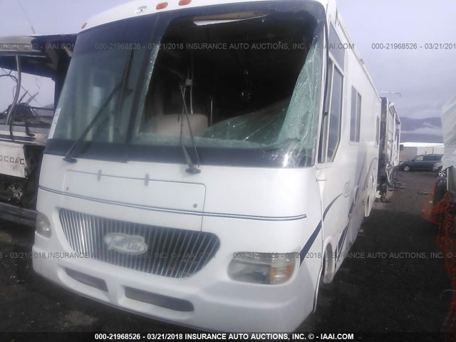 5B4JP57G913333416 - 2002 WORKHORSE CUSTOM CHASSIS MOTORHOME CHASSIS P3500 Unknown photo 2