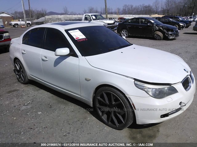 WBANV93528CZ64058 - 2008 BMW 535 XI WHITE photo 1