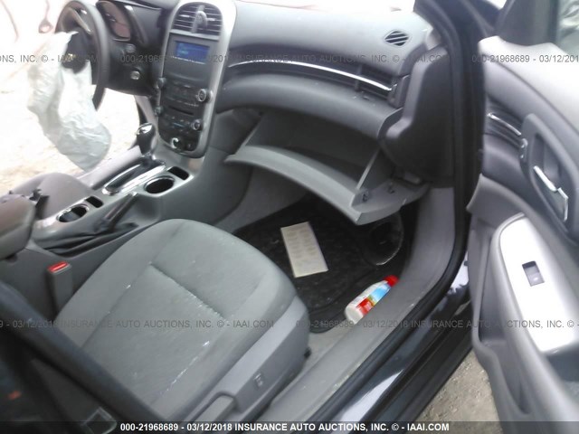 1G11B5SLXFF220165 - 2015 CHEVROLET MALIBU LS 黑色 照片 5