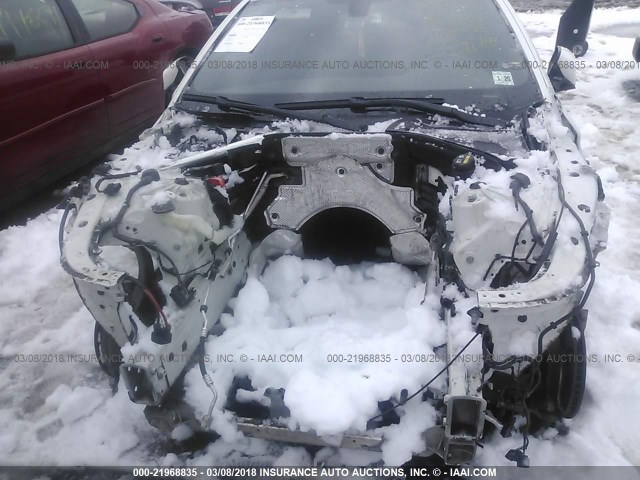 WBAKP9C5XFD979573 - 2015 BMW 550 XI WHITE photo 6