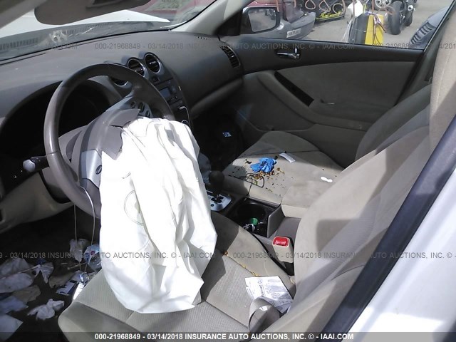 1N4AL21E09N442509 - 2009 NISSAN ALTIMA 2.5/2.5S WHITE photo 5