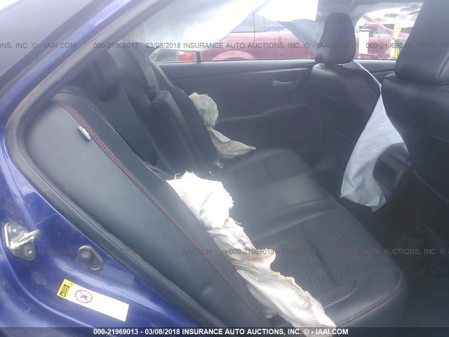 4T1BF1FK1FU921078 - 2015 TOYOTA CAMRY LE/XLE/SE/XSE ლურჯი ფოტო 8