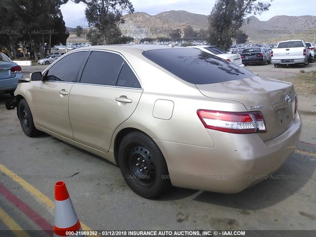 4T1BF3EK9AU105077 - 2010 TOYOTA CAMRY SE/LE/XLE 金色 照片 3