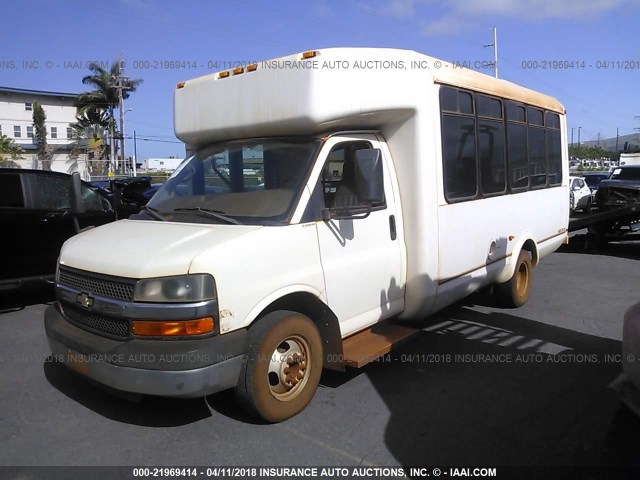 1GBJG31K491120395 - 2009 CHEVROLET EXPRESS G3500  Unknown photo 2