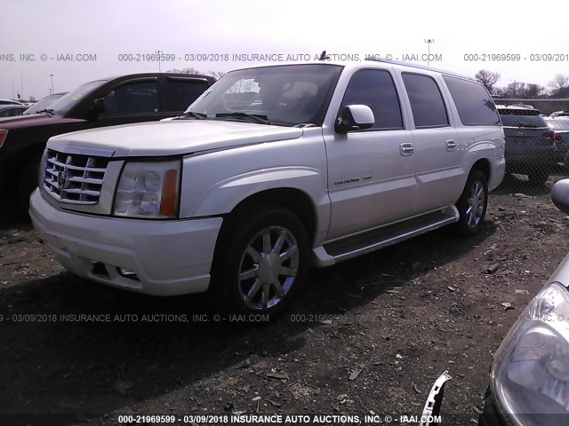 3GYFK66N06G122110 - 2006 CADILLAC ESCALADE ESV WHITE photo 2