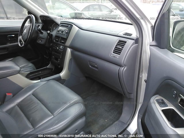 2HKYF18666H531523 - 2006 HONDA PILOT EX SILVER photo 5