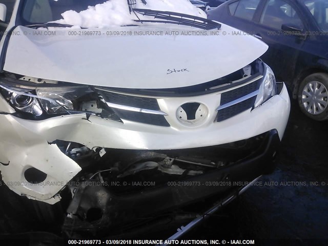 JTMDFREV0FD135067 - 2015 TOYOTA RAV4 LIMITED WHITE photo 6