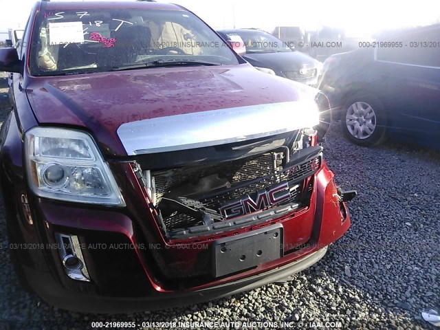 2CTALSEC8B6250076 - 2011 GMC TERRAIN SLE MAROON photo 6