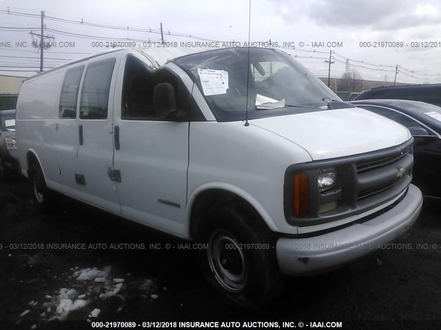 1GCHG39F321214422 - 2002 CHEVROLET EXPRESS G3500  WHITE photo 1