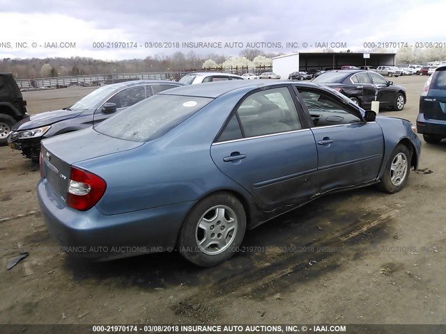 4T1BF32K42U521219 - 2002 TOYOTA CAMRY LE/XLE/SE 蓝色 照片 4