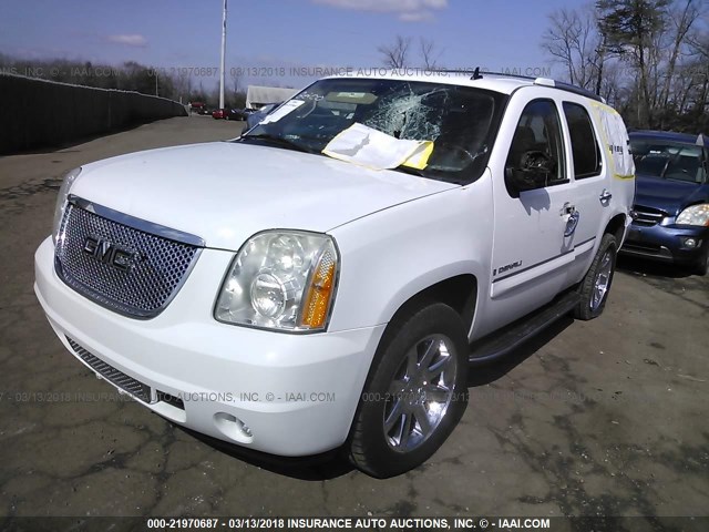 1GKFK63847J260130 - 2007 GMC YUKON DENALI WHITE photo 2