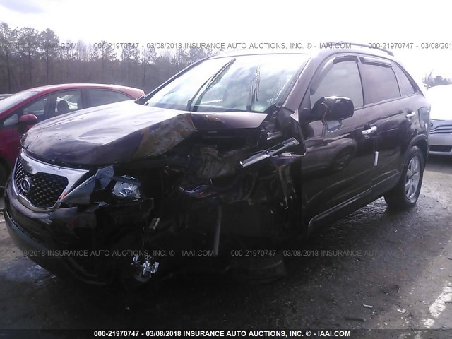 5XYKT4A61DG360792 - 2013 KIA SORENTO LX MAROON photo 2