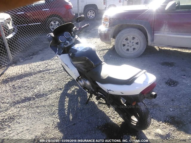 VTTGM51A392100809 - 2009 SUZUKI GS500 WHITE photo 3