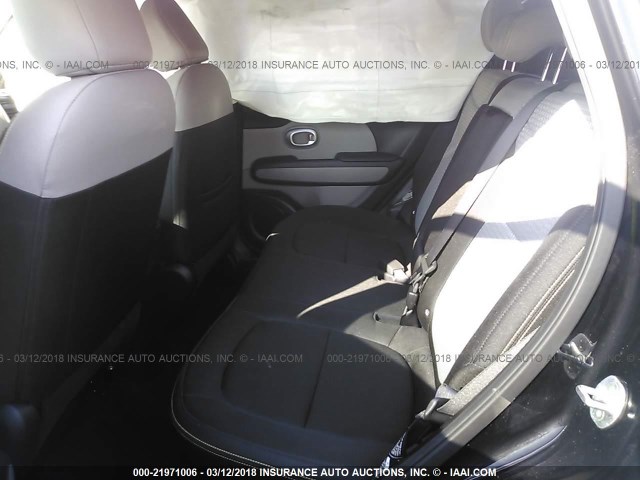 KNDJP3A57G7330568 - 2016 KIA SOUL + BLACK photo 8