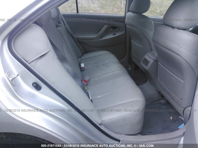 4T4BF3EK7BR140417 - 2011 TOYOTA CAMRY SE/LE/XLE SILVER photo 8