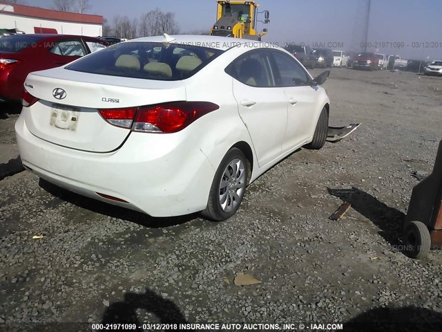 5NPDH4AE8BH022412 - 2011 HYUNDAI ELANTRA GLS/LIMITED WHITE photo 4