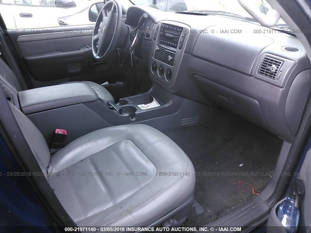 1FMDU73W55UA66425 - 2005 FORD EXPLORER XLT/XLT SPORT/NBX 深蓝色 照片 5